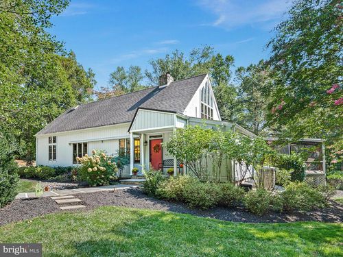 2315 Fells Ln, WILMINGTON, DE, 19808-2405 | Card Image