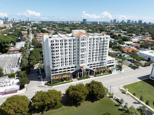 apt-906-2351 Douglas Rd, Miami, FL, 33145-3059 | Card Image
