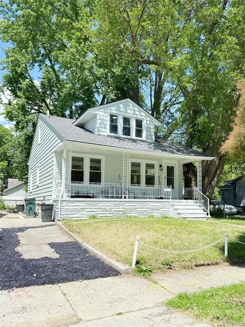 266 W Bennett Ave, Ferndale, MI, 48220-3223 | Card Image