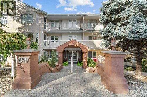 104-251 6 St Se, Salmon Arm, BC, V1E1J9 | Card Image
