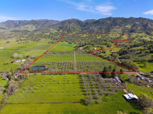 10950 Bachelor Valley Rd, Witter Springs, CA, 95493-9734 | Card Image