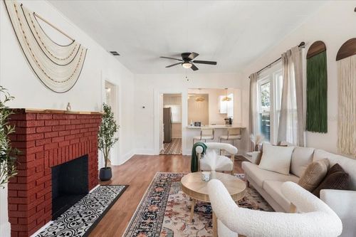 1131 10th Avenue S, St Petersburg, FL, 33705 | Card Image