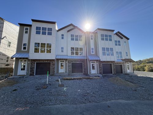 2002 Sonya Ter, Nashville, TN, 37209-5425 | Card Image