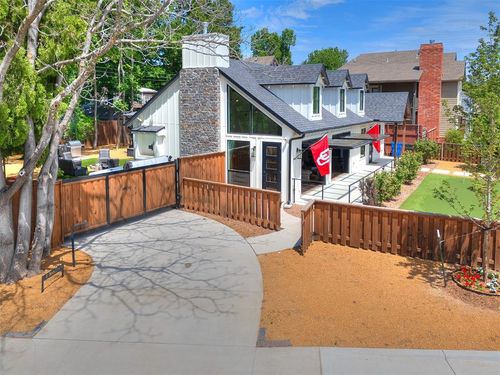 501 E Brooks St, Norman, OK, 73071-4608 | Card Image