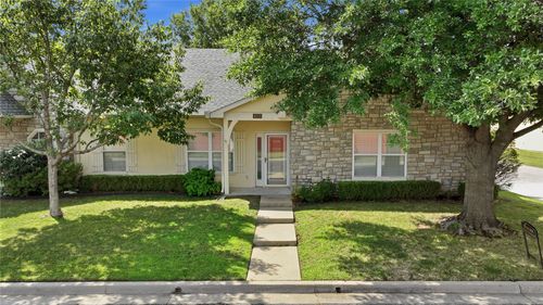 8212 E 74th Ct, Tulsa, OK, 74133-2981 | Card Image