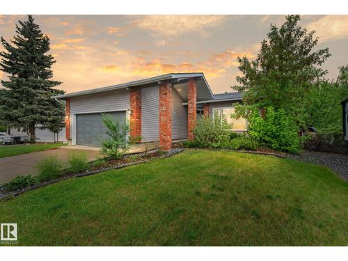 220 Greystone Terr, Sherwood Park, AB, T8A3E8 | Card Image