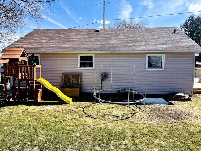 38 William Meek Dr, House other with 3 bedrooms, 1 bathrooms and 2 parking in Braeside ON | Image 24
