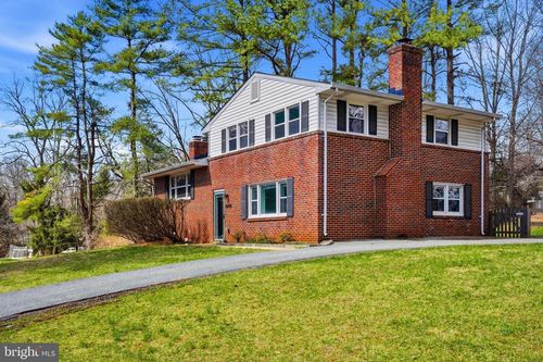 10798 W Crestview Ln, Laurel, MD, 20723-1162 | Card Image