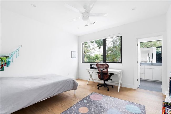 3313 Bonnie Rd, House other with 4 bedrooms, 4 bathrooms and 3 parking in Austin TX | Image 27