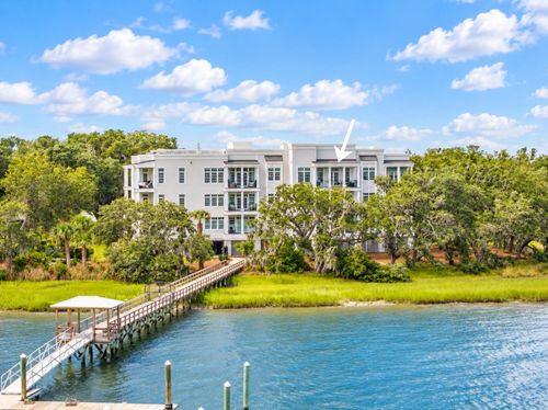 unit-401-108 Fairbanks Oak Alley, Daniel Island, SC, 29492 | Card Image