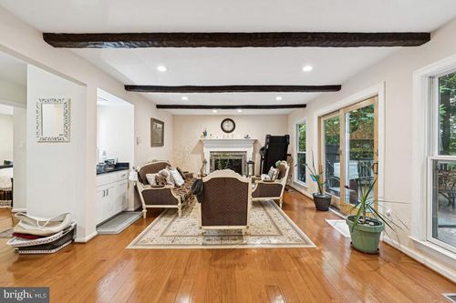 6625 Weatheford Ct, MCLEAN, VA, 22101-1644 | Card Image