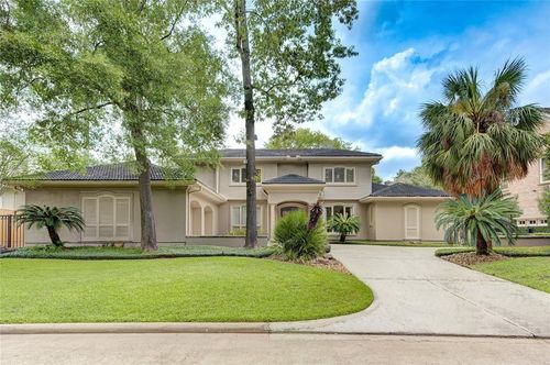 8706 Stable Crest Blvd, Houston, TX, 77024-7031 | Card Image