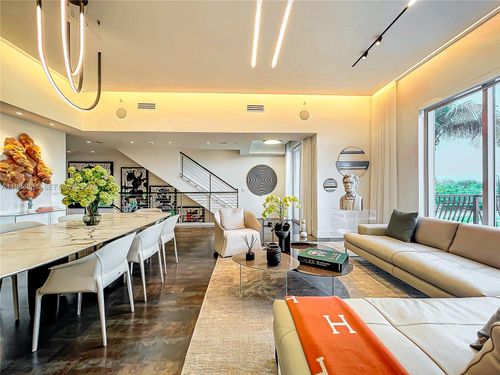 apt-v5-3501 N Ocean Dr, Hollywood, FL, 33019-3817 | Card Image