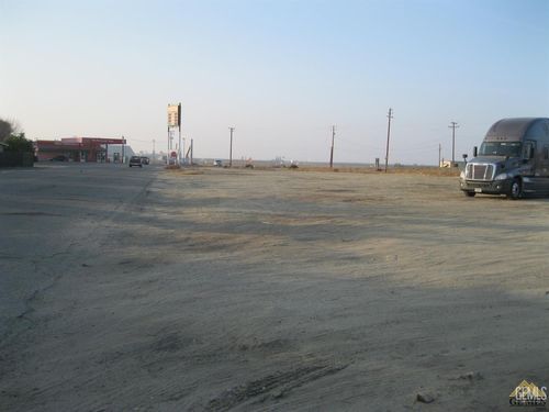  Frontage Road, Mc Farland, CA, 93250 | Card Image