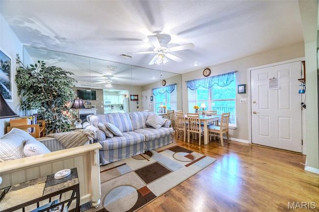 UNIT-3-304 - 40 Lighthouse Rd, Condo with 2 bedrooms, 2 bathrooms and null parking in Lake Ozark MO | Image 5