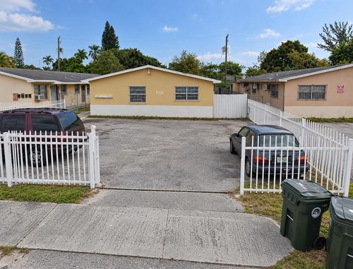 1-4-3121 Nw 133rd Street, Opa-Locka, FL, 33054 | Card Image