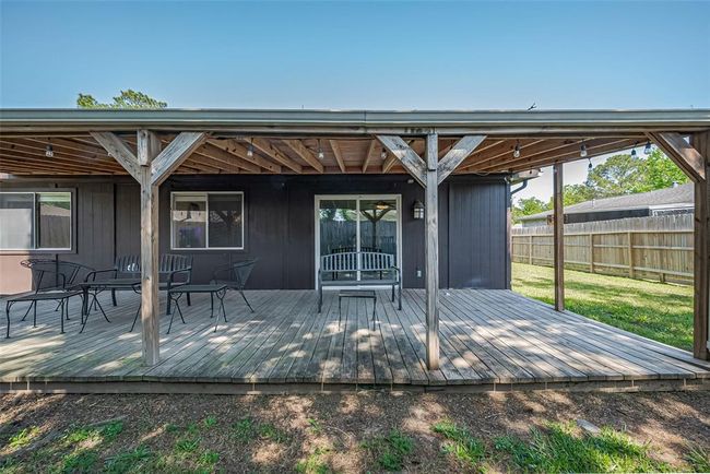 28903 Raestone St, House other with 3 bedrooms, 2 bathrooms and 2 parking in Spring TX | Image 7