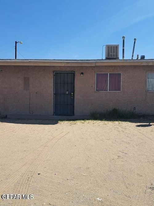8-623 Ne Davis St, Fabens, TX, 79838 | Card Image