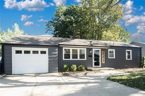 6217 Glenwood Ave, Mission, KS, 66202-3214 | Card Image