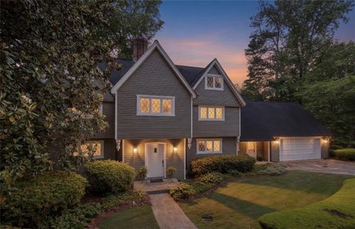 94 River Park Dr, Sandy Springs, GA, 30328-1121 | Card Image