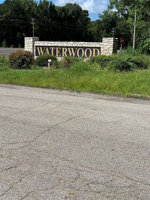 26725 Knottywood Ct, Huntsville, TX, 77320 | Card Image