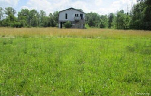 6610 M L King Ave, Flint, MI, 48505-2078 | Card Image