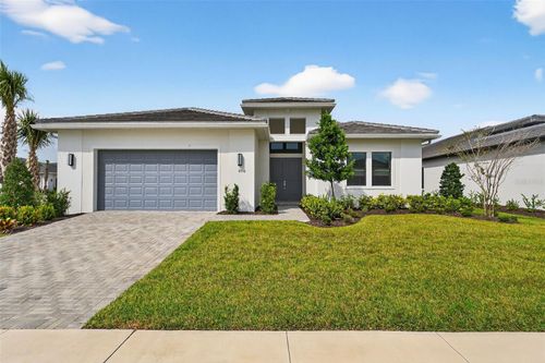 8950 Baroque Ter, SARASOTA, FL, 34240-2544 | Card Image