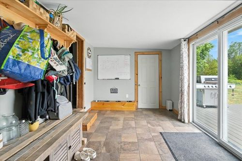 183 County Rd, Lincoln, VT, 05443-9527 | Card Image