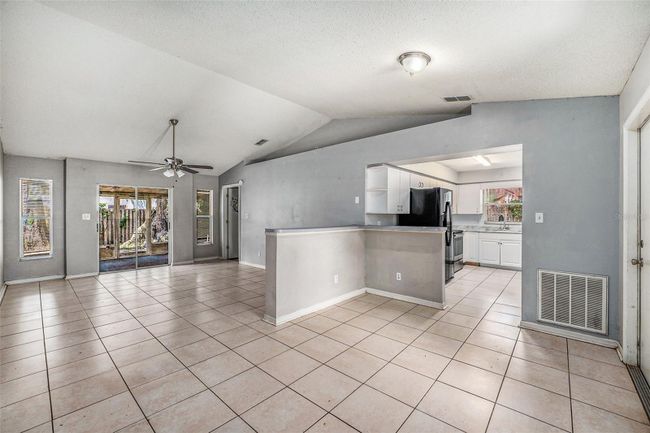 909 S Evers Street, House other with 3 bedrooms, 2 bathrooms and null parking in Plant City FL | Image 5