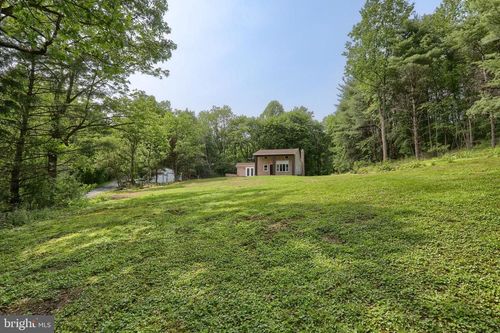 26 Swalm Ln, JONESTOWN, PA, 17038-8141 | Card Image