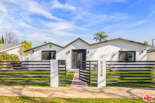 5226 Woodman Ave, Sherman Oaks, CA, 91401-5829 | Card Image
