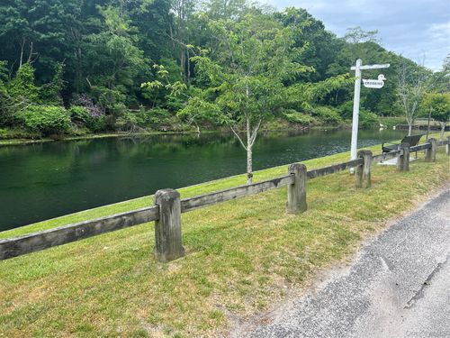 201-2042 N Country Rd, Wading River, NY, 11792-1639 | Card Image