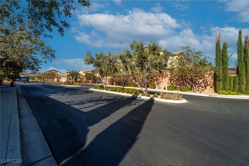 4909 Mountain Pepper Dr, Las Vegas, NV, 89148-1779 | Card Image