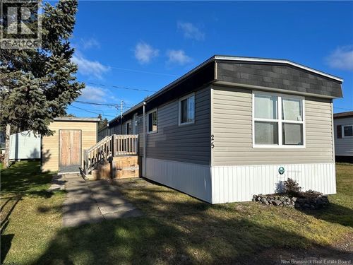 25 George William Blvd, Moncton, NB, E1E3T7 | Card Image