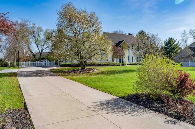 2503 Sycamore Hills Dr, House other with 4 bedrooms, 5 bathrooms and null parking in Fort Wayne IN | Image 4