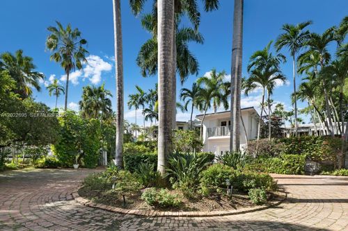 6000 N Bay Rd, Miami Beach, FL, 33140-2045 | Card Image