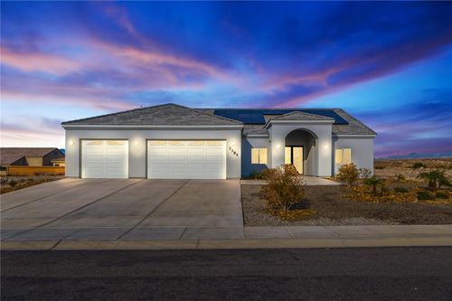 2385 Corwin Rd, Bullhead City, AZ, 86442-8849 | Card Image
