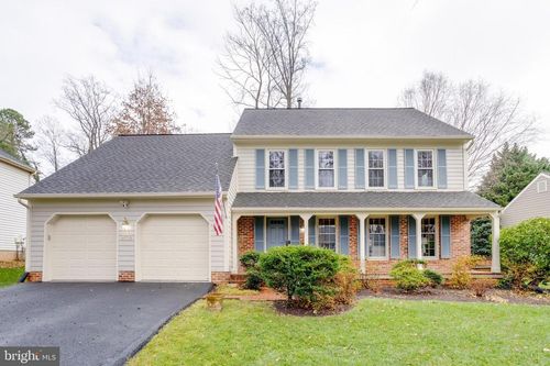 9109 Parliament Dr, BURKE, VA, 22015-2156 | Card Image