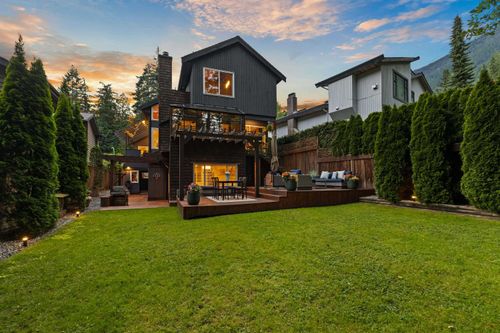 5522 Deerhorn Lane, North Vancouver, BC, V7R4S6 | Card Image