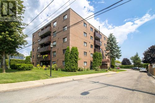 104-95 Windsor Dr, Brockville, ON, K6V3H7 | Card Image