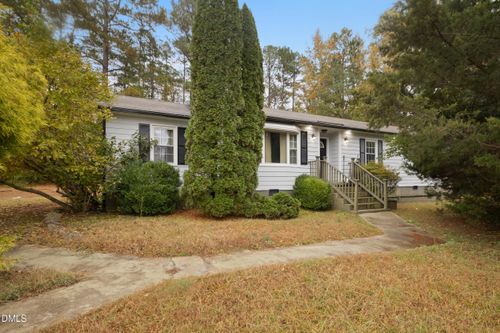 2930 Thomas Rd, Henderson, NC, 27537-8926 | Card Image