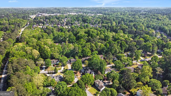 5136 Wentworth Dr, House other with 4 bedrooms, 3 bathrooms and 4 parking in Peachtree Corners GA | Image 49
