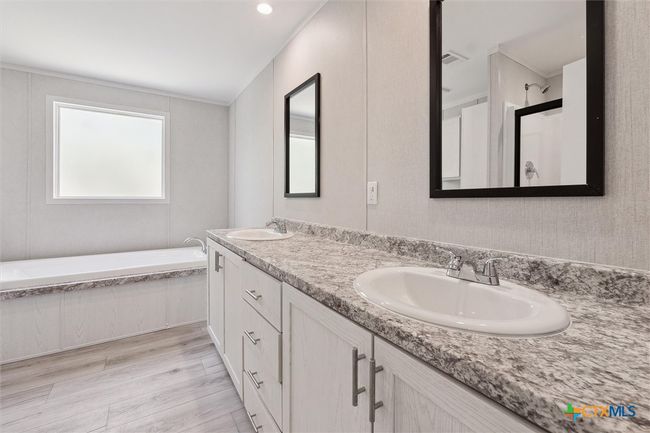 855 Roosevelt Rd, House other with 4 bedrooms, 2 bathrooms and null parking in Luling TX | Image 20