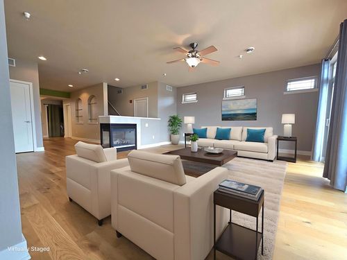 5-1021 W Pleasant St, Portage, WI, 53901-1963 | Card Image