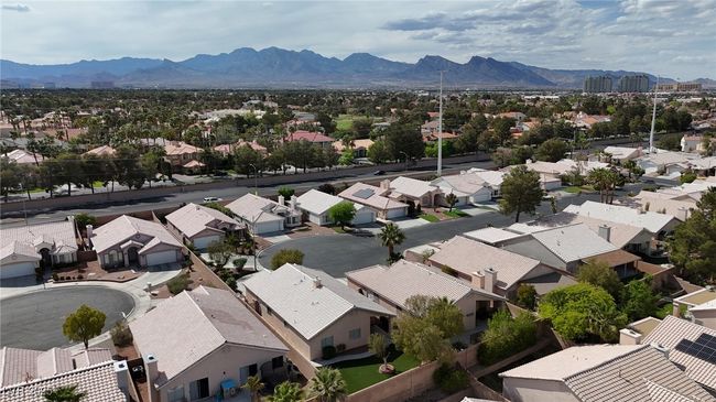 Bird's eye view featuring a mountain view and a residential view | Image 37