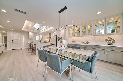 a-2081 Ronda Granada, Laguna Woods, CA, 92637-0728 | Card Image