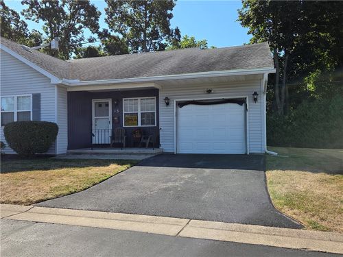 15 Coran Cir, Greece, NY, 14616-3449 | Card Image