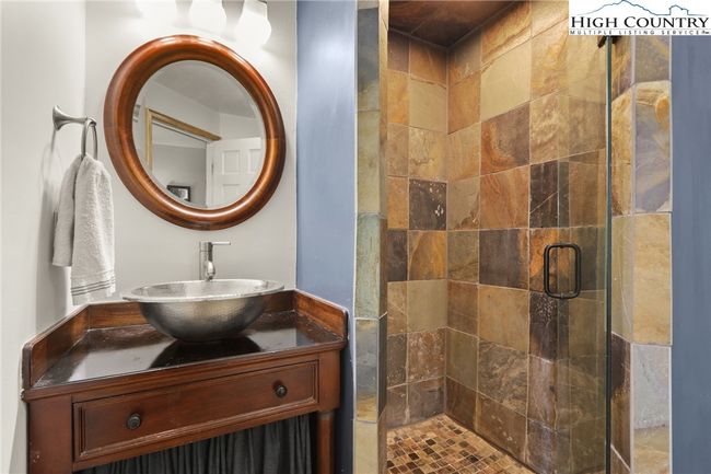 314 Mockingbird Ln, House other with 5 bedrooms, 5 bathrooms and null parking in Blowing Rock NC | Image 29