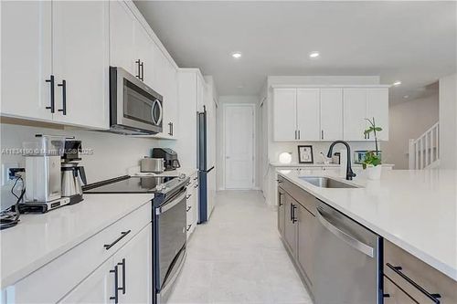 8186 Tailshot Ct, Lake Worth, FL, 33467-6711 | Card Image