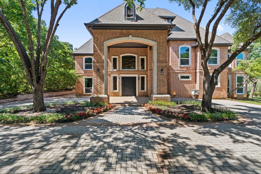 Hemingsford Ct, Dwg, TX 76016